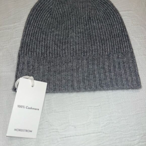 NWT  Nordstrom 100% Cashmere Beanie In Gray - Picture 6 of 6